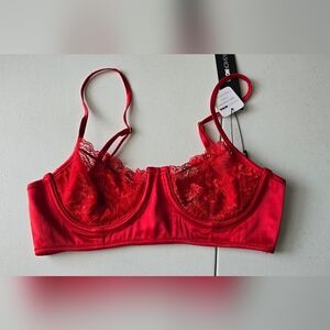 Fashion Nova Women's Red Top Size S